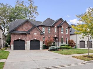 1265 Maple Ave, Lasalle, ON N9J3Y6