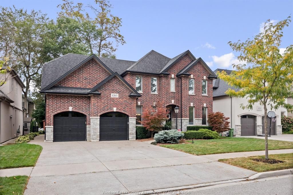 1265 Maple Ave, Lasalle, ON, Lasalle
