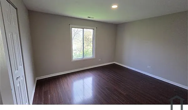 871 Cross Creek Ct #D — Photo 8