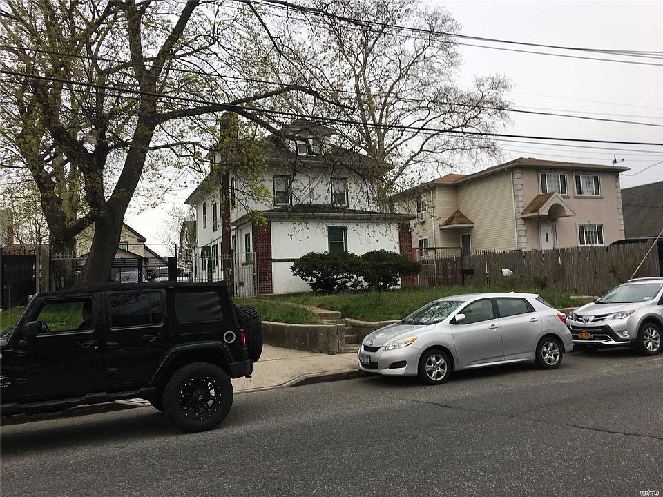 1st image of 9925 Farmers Blvd