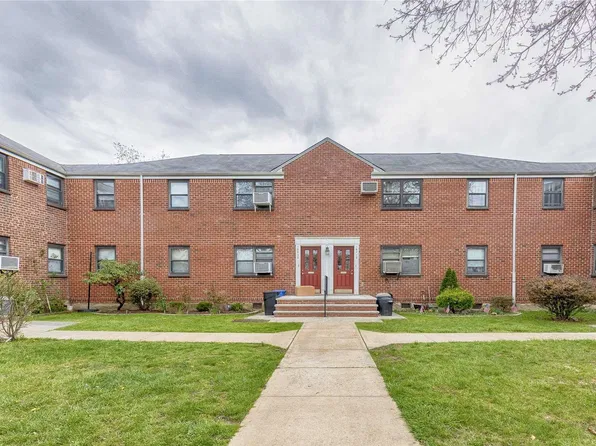160-18 Cross Island Parkway #Upper, Whitestone, NY 11357