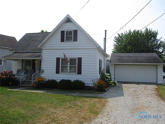 2nd image of 1159 Woodlawn Ave