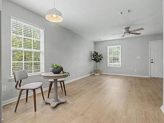 3rd image of 1520 Elberta Dr