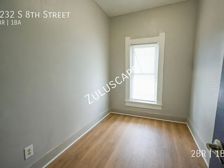 1232 S 8th St — Photo 4
