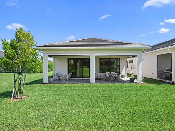 4786 Saint Armands Way, Loxahatchee, FL 33470