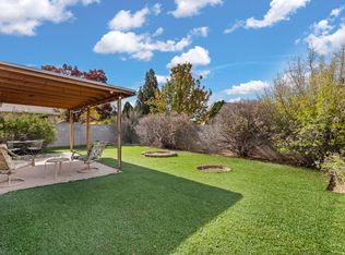 423 Glacier Bay St SE, Albuquerque, NM 87123