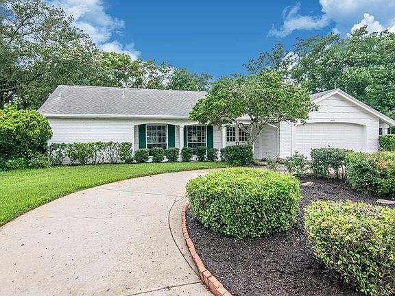 2nd image of 8607 Forest Glade Dr
