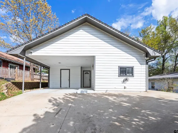 210 S Lyons Ave, Tyler, TX 75702