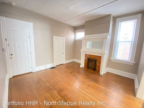 3rd image of 1445 Worthington St #3966372