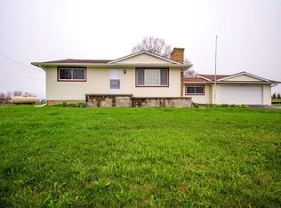 10091 N Genesee Rd, Mount Morris, MI 48458