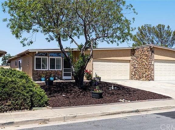 2nd image of 1819 Ponderosa Ln