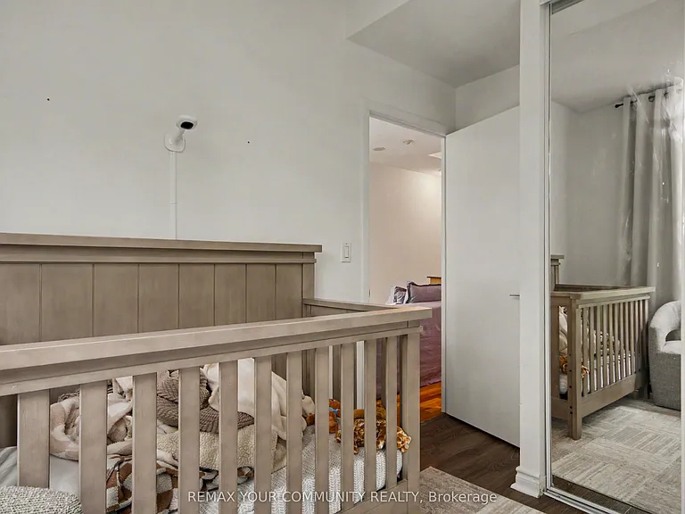 231 Fort York Blvd #219 — Photo 22
