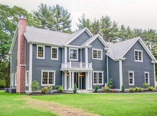 8 Lafayette Dr, Sudbury, MA 01776