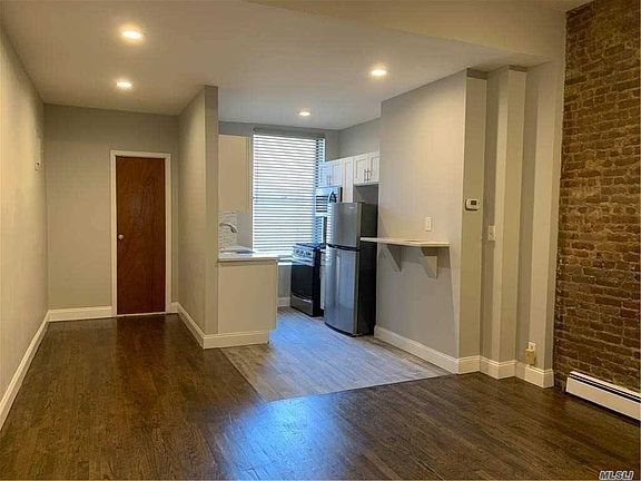 3rd image of 11-25 47th Ave