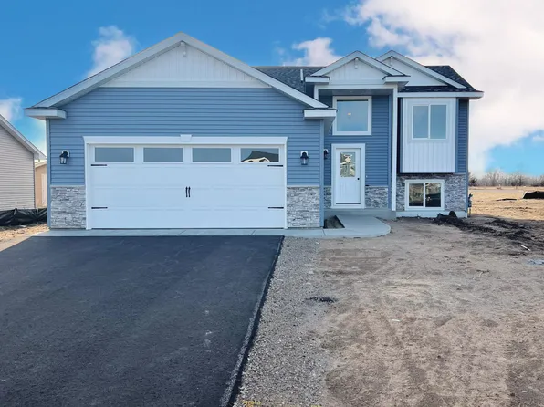 1020 3rd Ave SE, Freeport, MN 56331