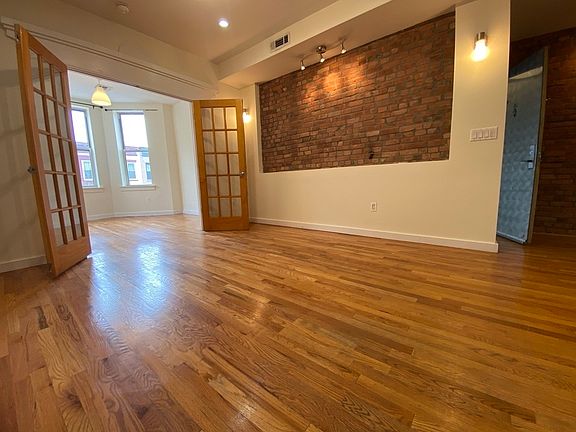 4th image of 778 Lincoln Pl #2RB