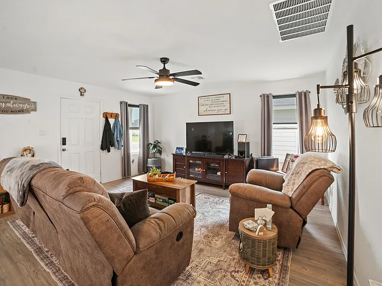 5875 Coahulia Rdg — Photo 4