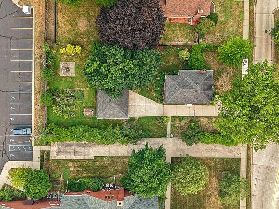 4th image of 22134 Colony St