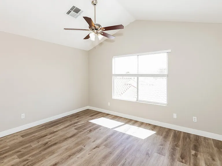 104 Escada Ln — Photo 10