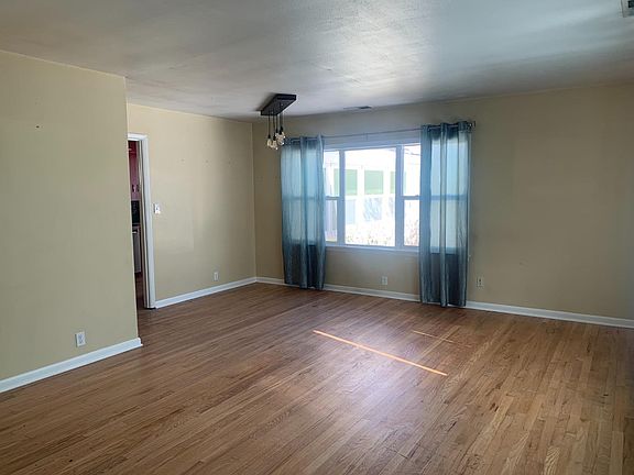 2nd image of 209 W Edwards St