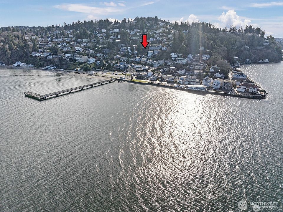 1st image of 6726 Soundview Drive NE