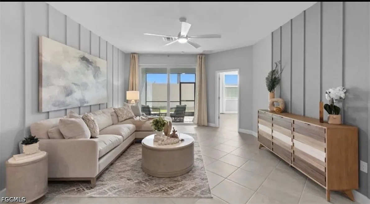2 bed, 2.0 bath, 1564 sqft, $2,050 — Photo 2