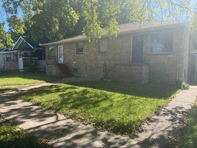 520-521/2- W 9th, North Platte, NE, 69101