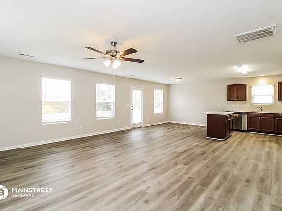 4th image of 4100 Waitsfield Ct