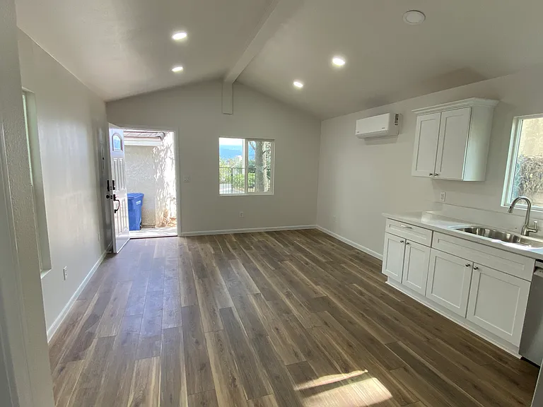 11840 Briarwood Ct #2 — Photo 3