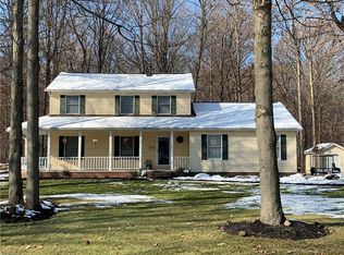 1299 Gale Dr, Kent, OH 44240