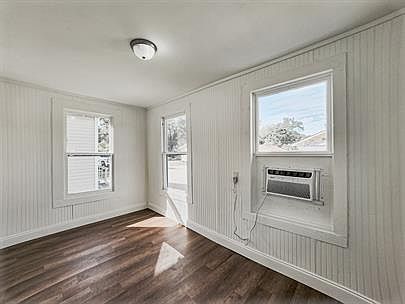 5th image of 2212 32nd Ave E #10914253