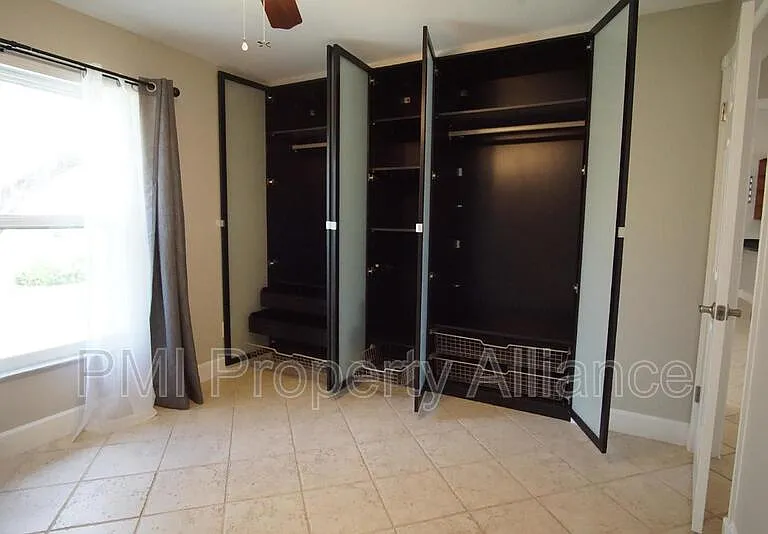 7944 Goldleaf St — Photo 12