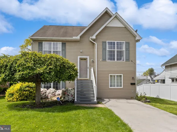 66 Prince St, Littlestown, PA 17340