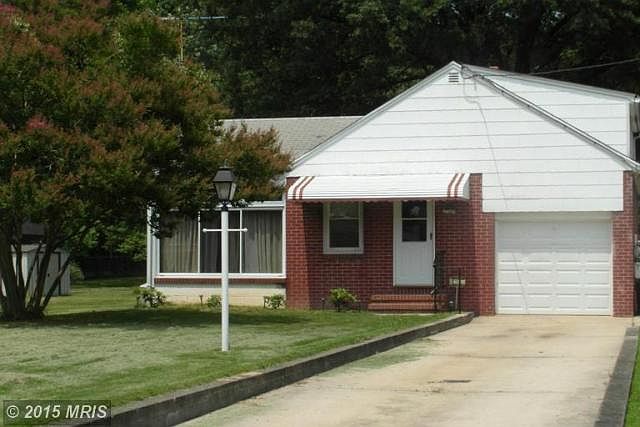 1st image of 730 Essex Ave