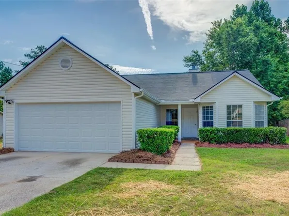 80 Fairclift Dr, Covington, GA 30016