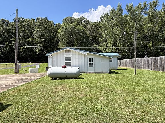 4th image of 189 Leatherwood Lake Rd