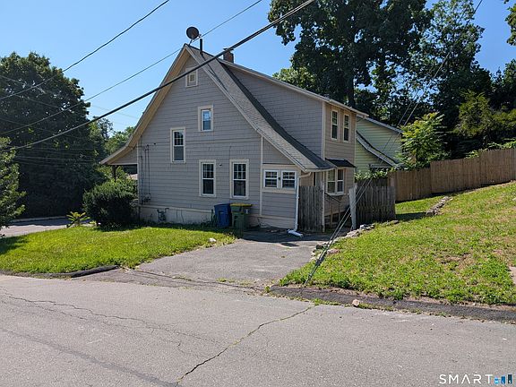 2nd image of 651 Cooke Street