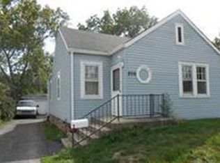 806 Wendall Ave, West Chicago, IL 60185