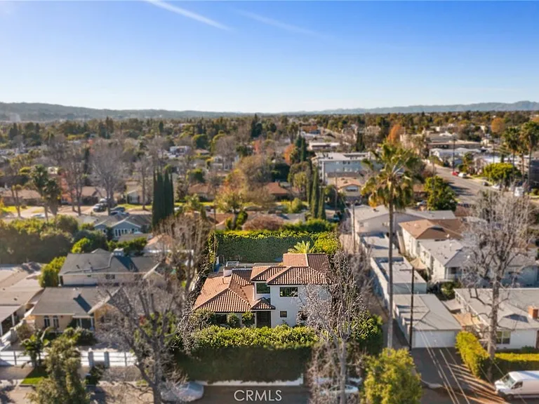 5541 Matilija Ave — Photo 40