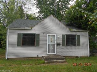 1192 Roslyn Ave, Akron, OH 44320