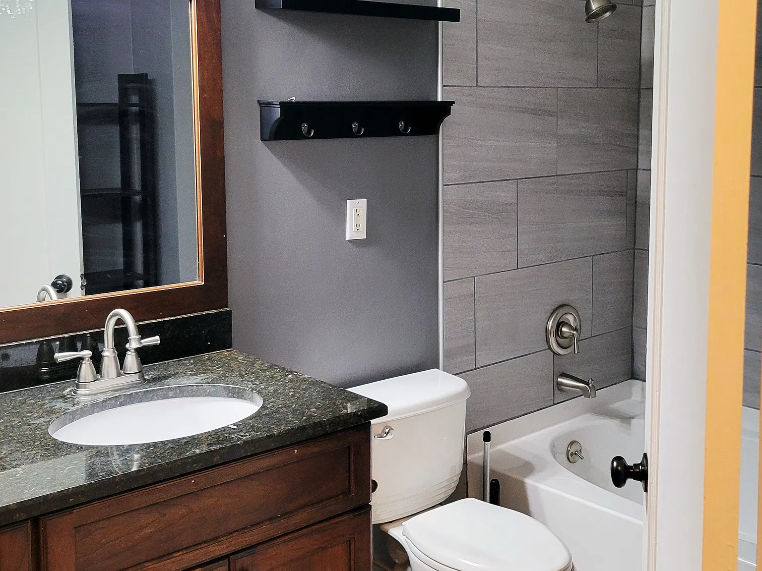 2 bed, 1440 sqft, $2,450 — Photo 3