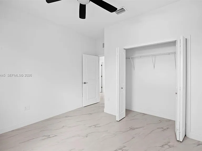 1923 Sunniland Blvd — Photo 18