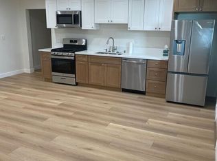 8010 Longridge Ave, North Hollywood, CA 91605