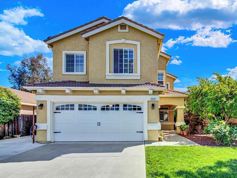 1st image of 585 Canvasback Court