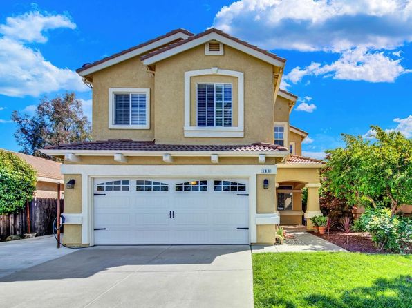 585 Canvasback Ct, Vacaville, CA 95687