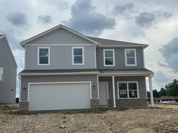 874 Sherwood Loop, Bellefontaine, OH 43311