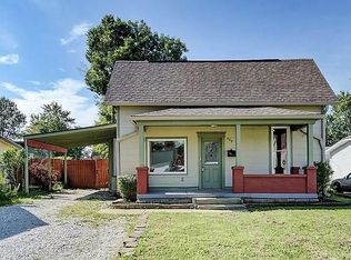429 W Wiley St, Greenwood, IN 46142