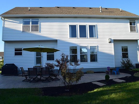 3rd image of 4651 Cherry Glen Dr