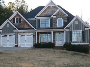 135 Spratlin Pointe Pl, Hull, GA 30646