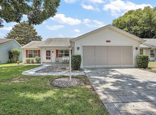 214 Del Rio Dr, Lady Lake, FL 32159